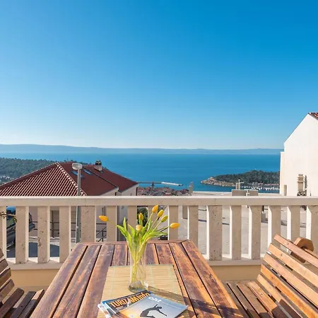 Apartment Azure Pool Apartment Makarska